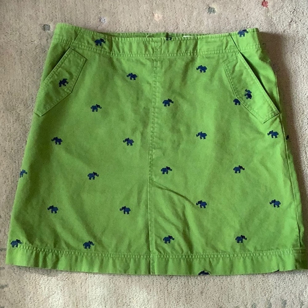 Lilly Pulitzer Green skirt w/ Elephants SZ6